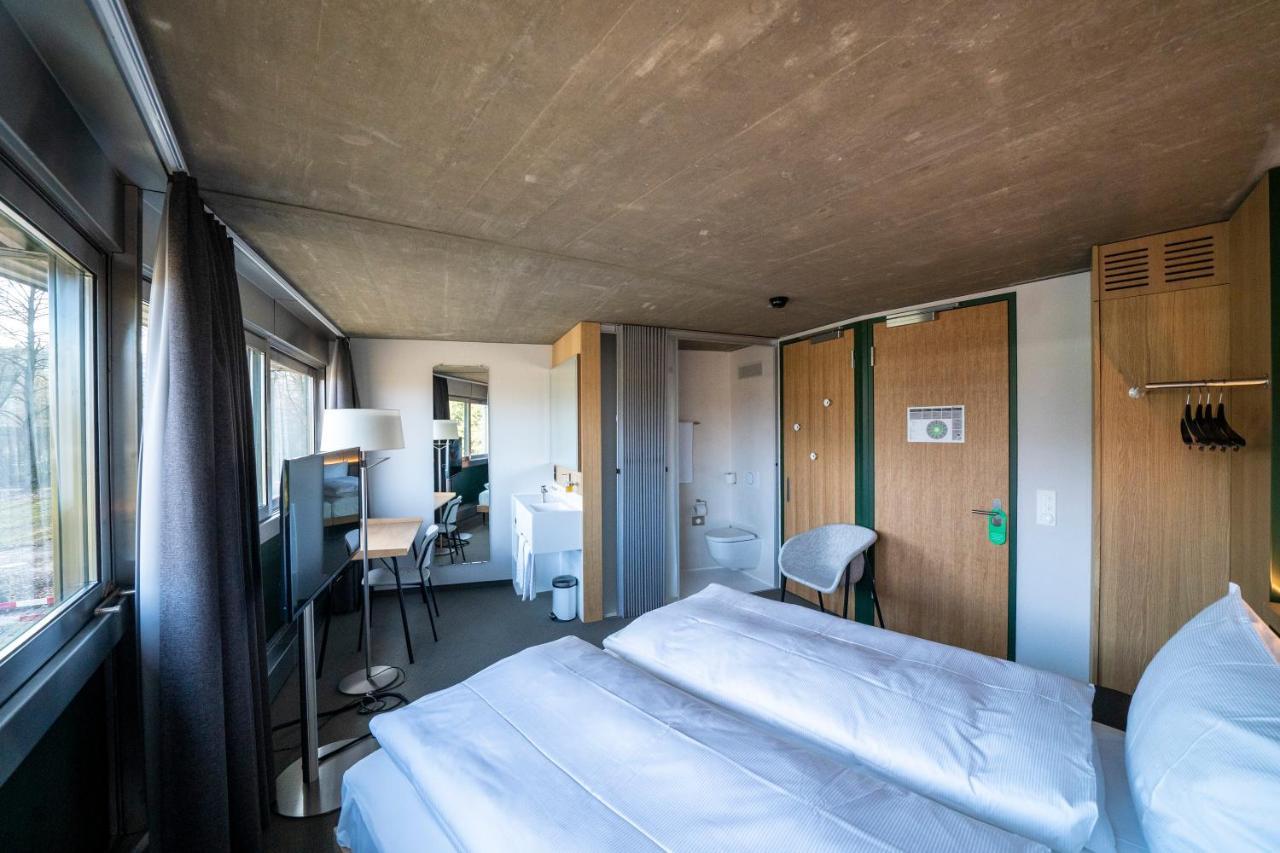 Centre Loewenberg Hotel Murten Luaran gambar